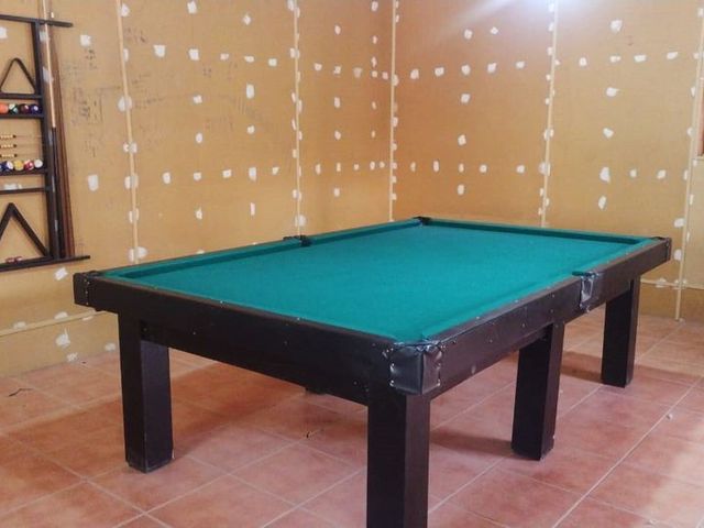 Sala de juegos con mesa de pool, hostal en La Tirana, Pozo Almonte