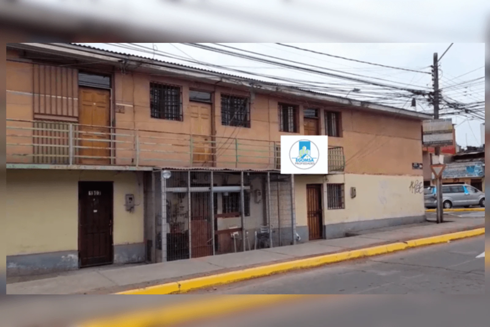 Esquina estratégica en barrio norte de Iquique, complejo comercial e industrial en venta