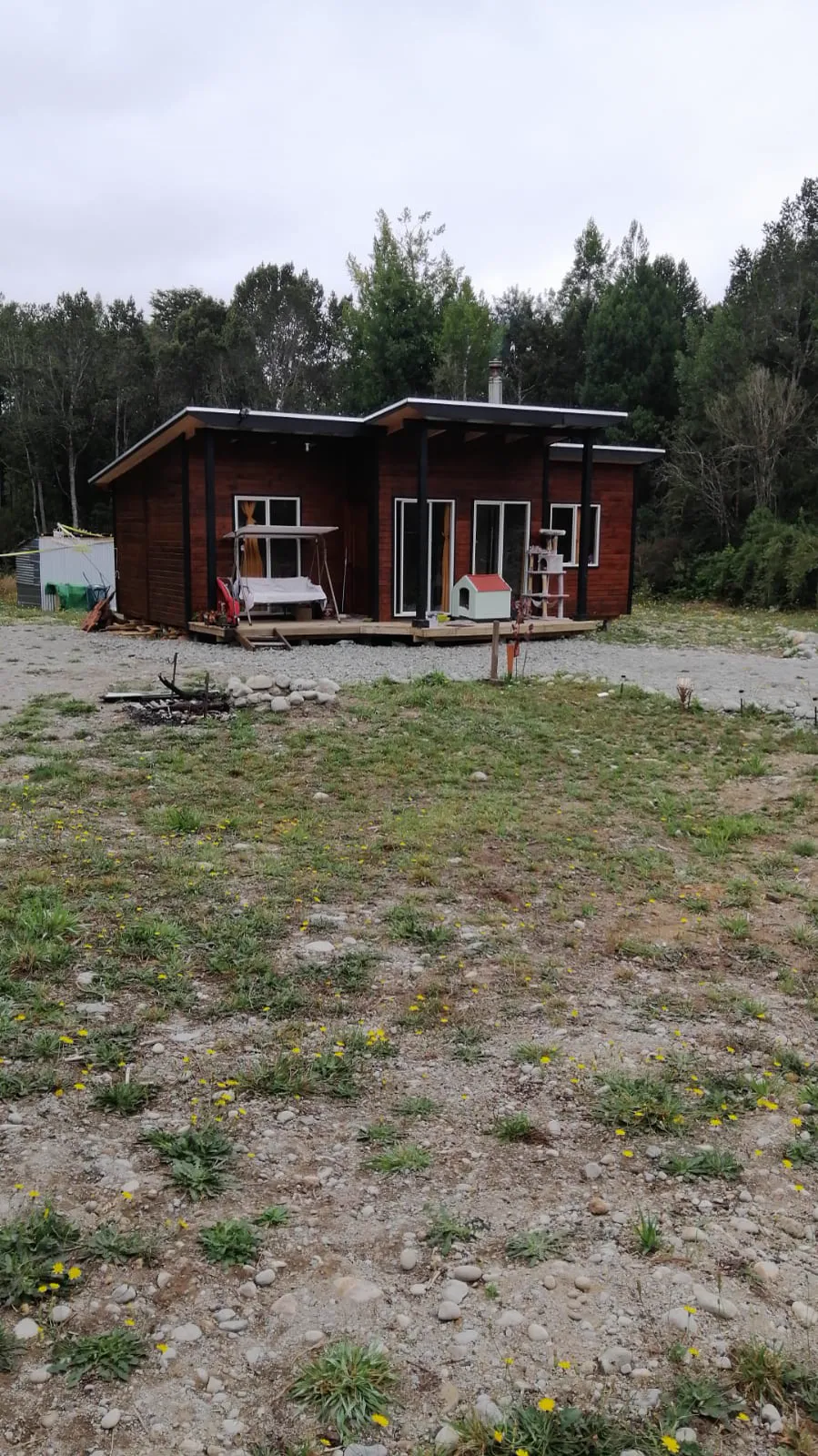 Casa principal terminada en la parcela de Club de Campo, Puerto Varas