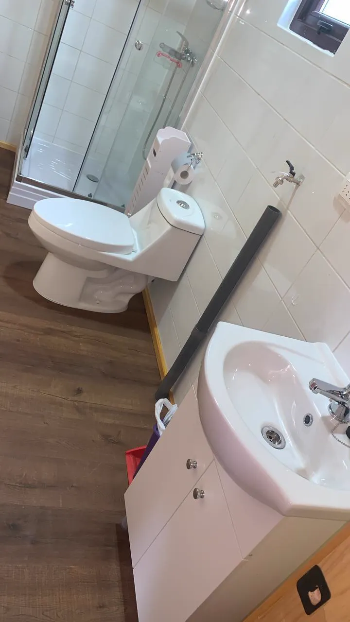 Baño terminado de la casa principal, Puerto Varas