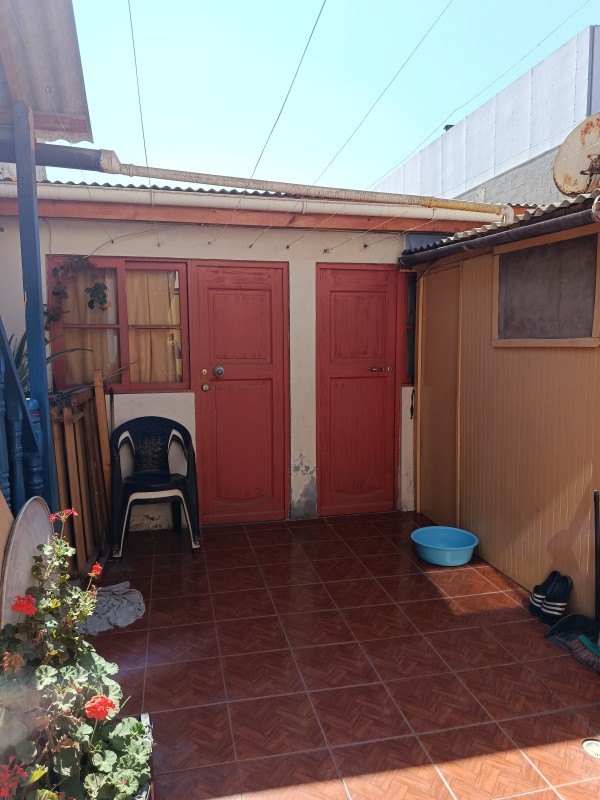 Casa con Mini Departamento Independiente – Alto Hospicio