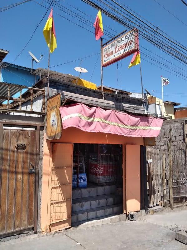 Casa con local en Cerro La Tortuga, Alto Hospicio